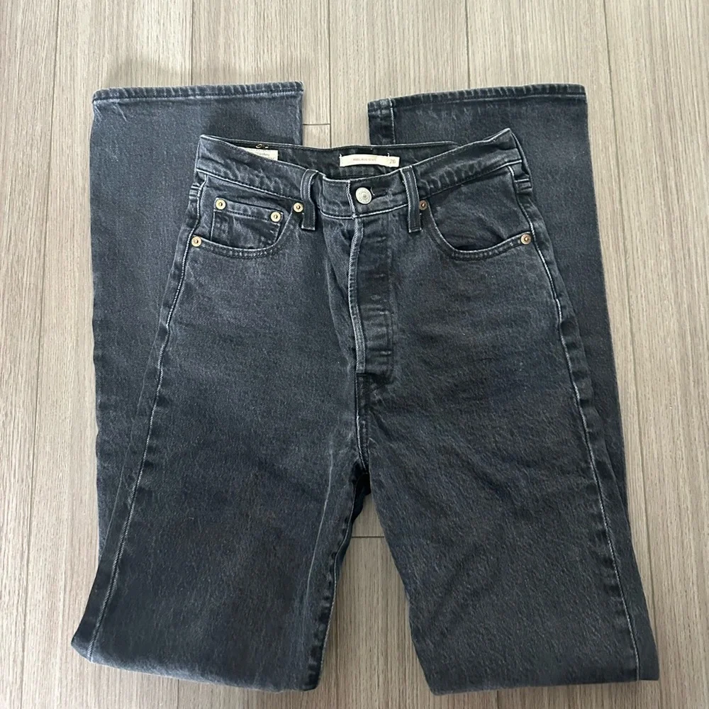 Levi's Ribcage Boot Cut Black Jeans Size 26 - Picture 8 of 11